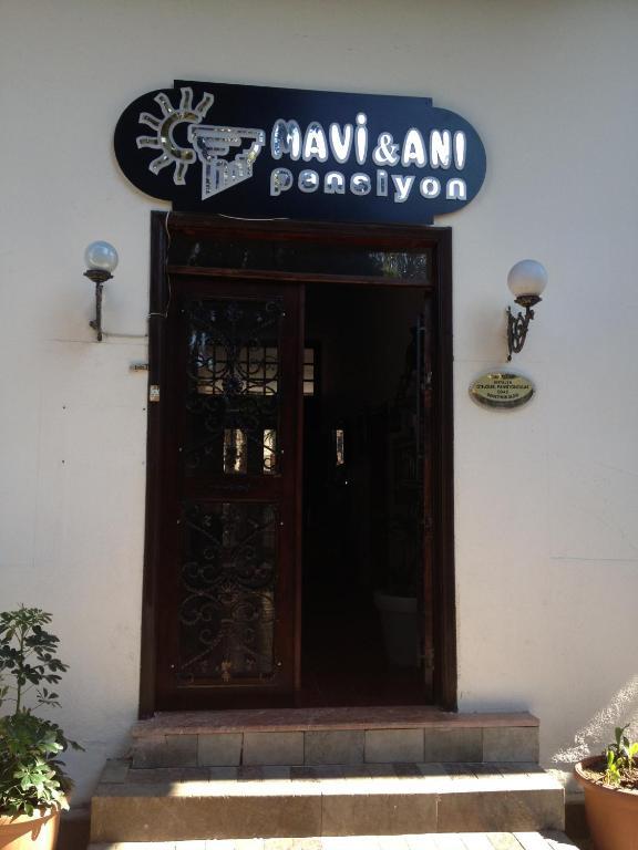 Mavi & Ani Pansiyon Antalya Exterior photo